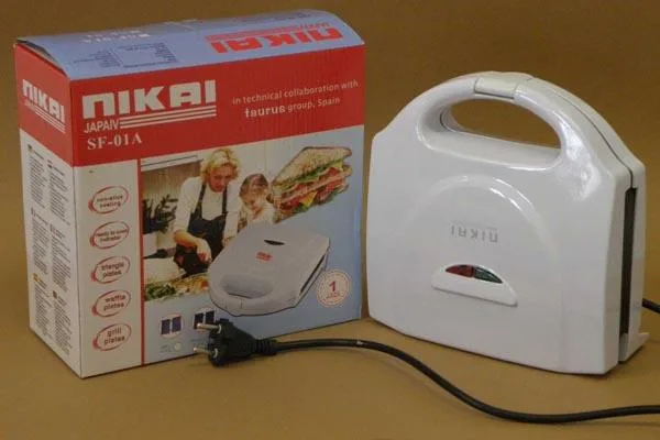 Creatore di panini «Sandwich Maker / As Szendvicssütő» — foto 1 dell'alert A12/0703/17