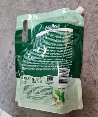 Sapone liquido «SAPONE LIQUIDO IGIENIZZANTE» — foto 2 dell'alert A12/01276/23
