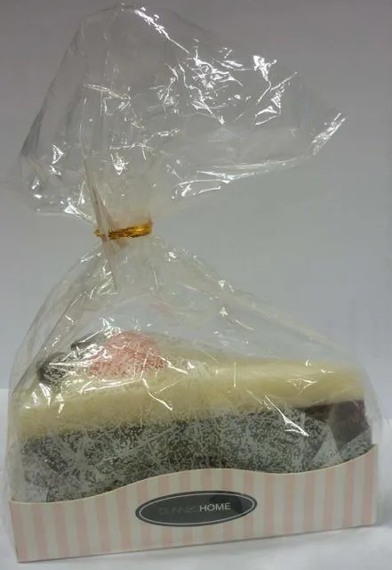 Saponi di novità a fetta di torta (Dunnes Home – The bath shop)