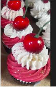 Il sapone «Savon cupcake Ciliegia medio» — foto 1 dell'alert A12/00668/23