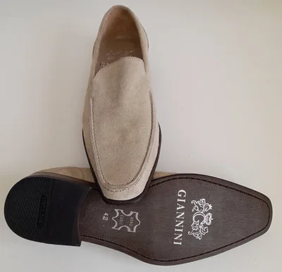 Scarpe — foto 1 dell'alert A12/01937/23