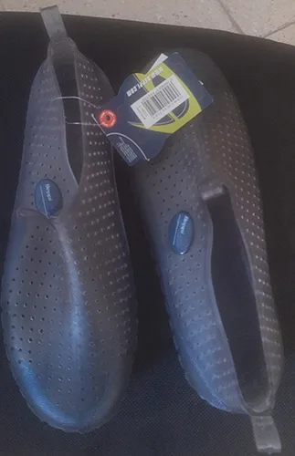 Scarpe da acqua — foto 1 dell'alert A12/00456/22