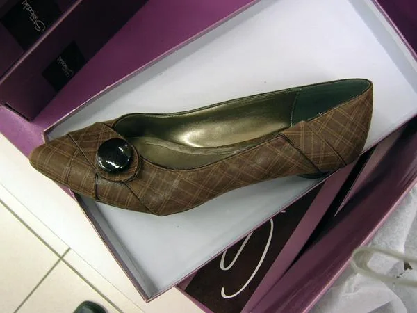 Scarpe da corte da donna — foto 3 dell'alert 0219/09