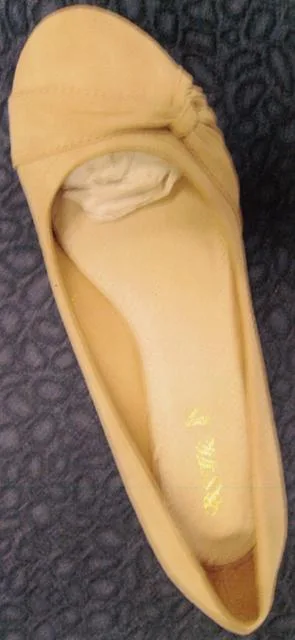 Scarpe da donna & #13; & #13; — foto 2 dell'alert 0801/11