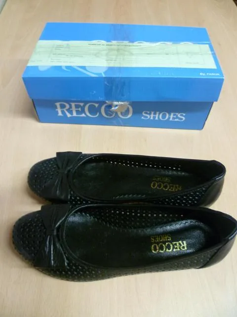 Scarpe da donna & #13; & #13; — foto 1 dell'alert 0652/11