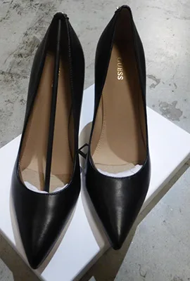 Scarpe da ginnastica «Scarpe da donna» — foto 2 dell'alert A12/01184/23