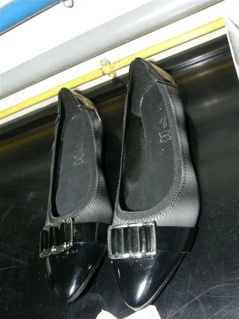 Scarpe da donna — foto 1 dell'alert 0860/09