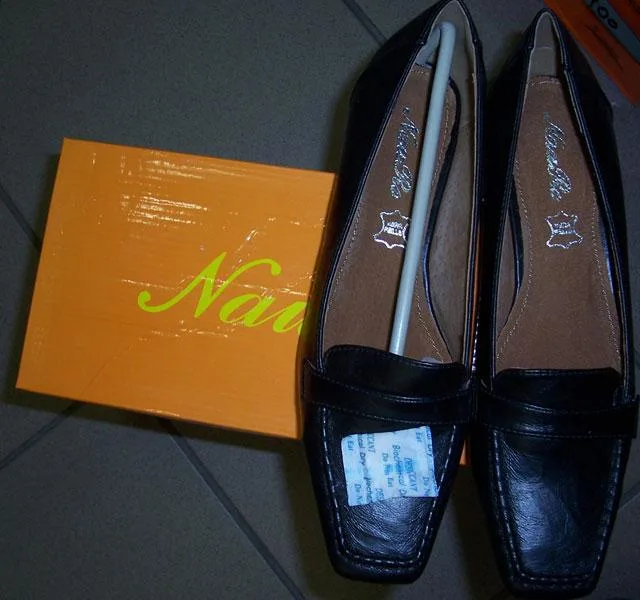 Scarpe da donna — foto 1 dell'alert 1251/09