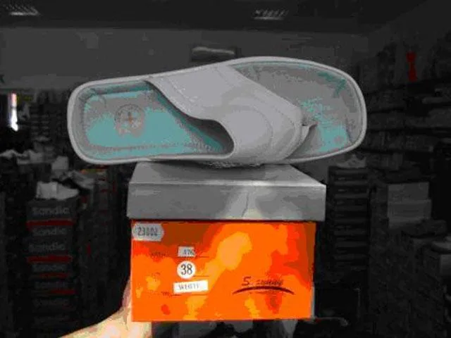 Scarpe da donna — foto 1 dell'alert 0061/10