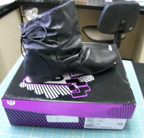 Scarpe da donna – Stivaletti in vari colori (Coolway)