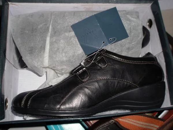 Scarpe da donna — foto 1 dell'alert 0561/09