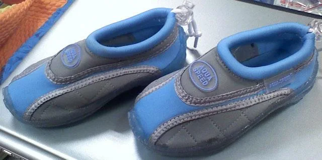 Scarpe da spiaggia — foto 2 dell'alert 1351/09