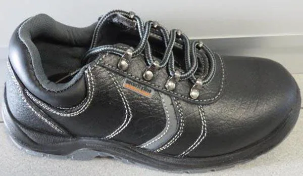 Scarpe di sicurezza — foto 1 dell'alert A12/0366/17