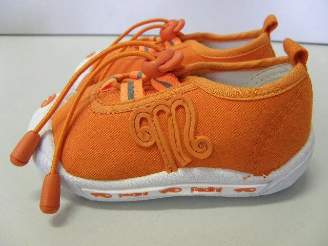 Scarpe di tela per bambini — foto 2 dell'alert 1151/09