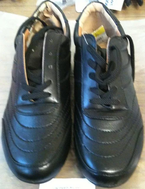 Scarpe — foto 1 dell'alert 1857/10