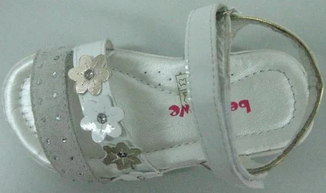 Scarpe per bambini & #13; & #13; — foto 4 dell'alert 0660/12