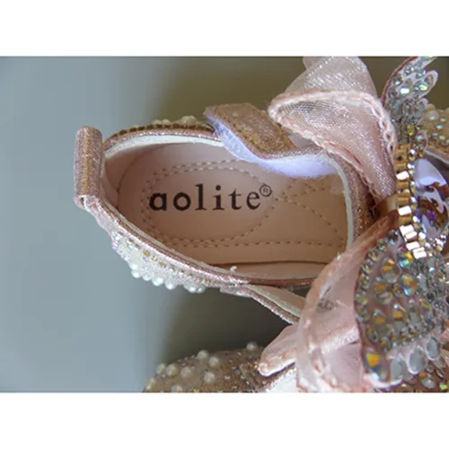 Scarpe per bambini — foto 3 dell'alert A12/00374/24