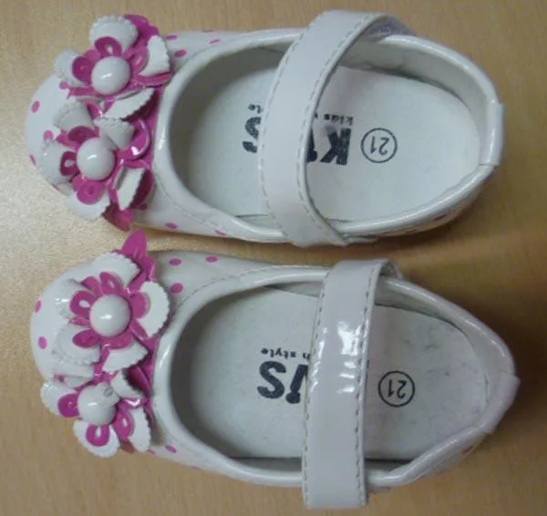 Scarpe per bambini — foto 2 dell'alert A12/1132/17