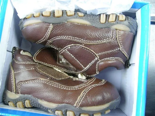 Scarpe per bambini (Pasite)