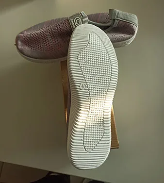 Scarpe piatte da donna — foto 4 dell'alert A12/01611/22
