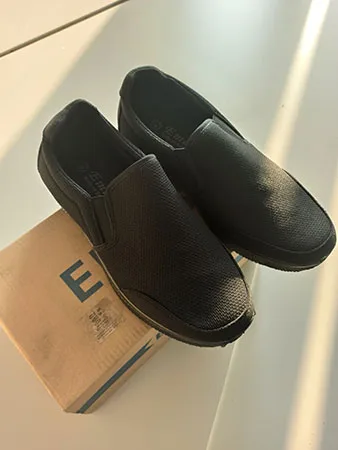 Scarpe piatte da donna — foto 2 dell'alert A12/01619/22