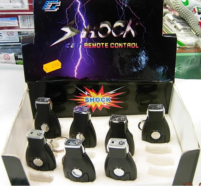 Scherzi telecomando chiave auto – Shock auto telecomando (Unknown)