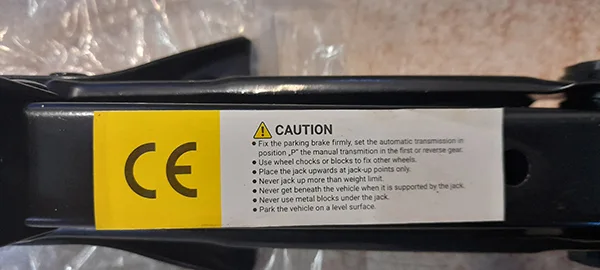 Martinetto a forbice «Scissor jack» — foto 4 dell'alert A11/00019/22