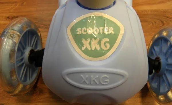Scooter giocattolo «scooter» — foto 2 dell'alert A12/1241/19