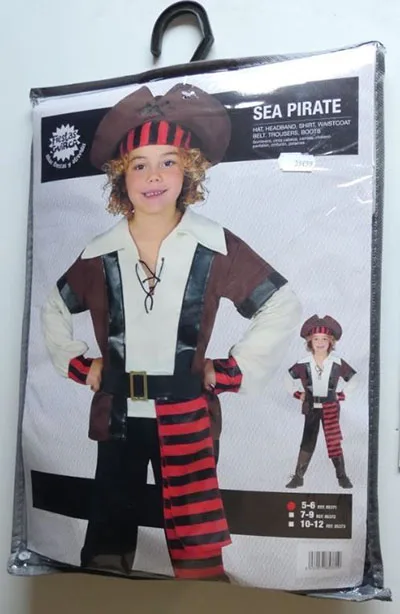 Abito di fantasia «Sea pirate» — foto 2 dell'alert A12/01601/22