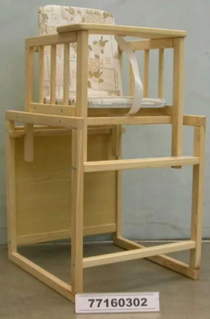 Seggiolone in legno (Grapi)