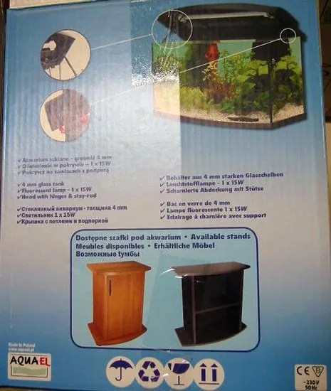 Set acquario contenente coperchio con lampada — foto 1 dell'alert 0599/07