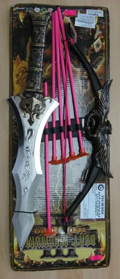 Set con arco e frecce con ventose e lancia (Beat Magnum True Hero)