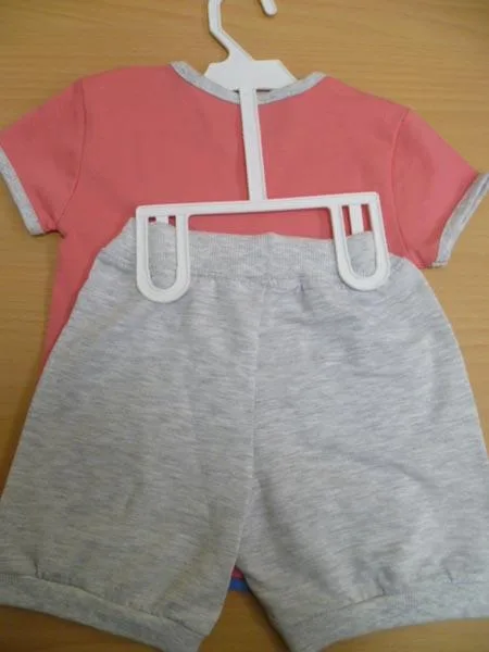 Set di abbigliamento per bambini — foto 3 dell'alert A12/1738/17