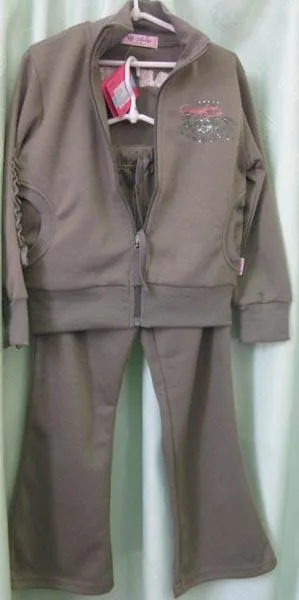 Set di abbigliamento per bambini — foto 3 dell'alert A12/0196/16