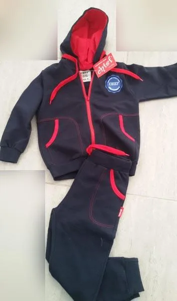 Set di abbigliamento per bambini — foto 3 dell'alert A12/1625/15