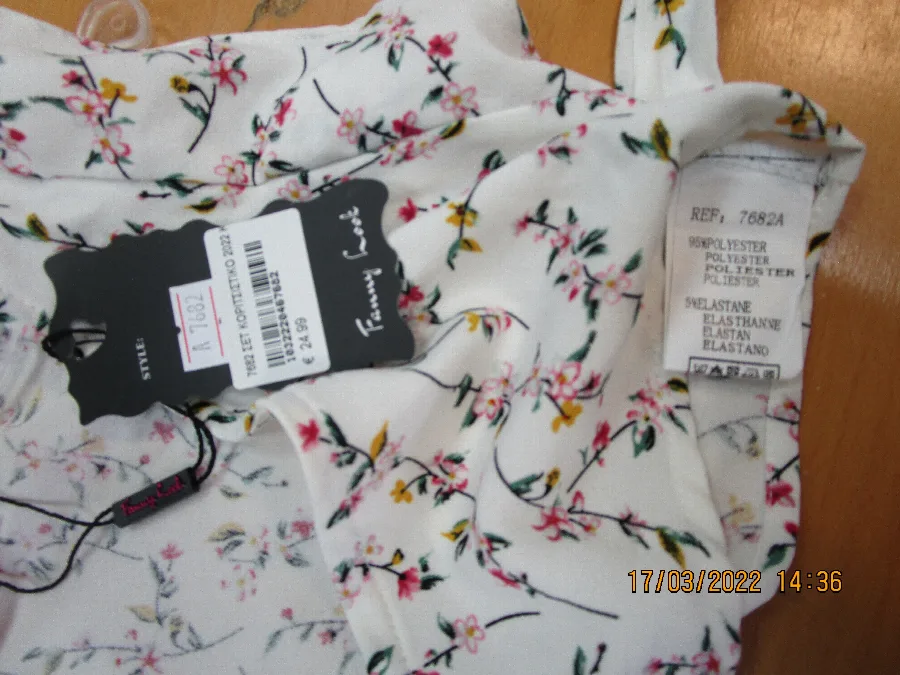 Set di abbigliamento per bambini — foto 4 dell'alert A12/01055/22
