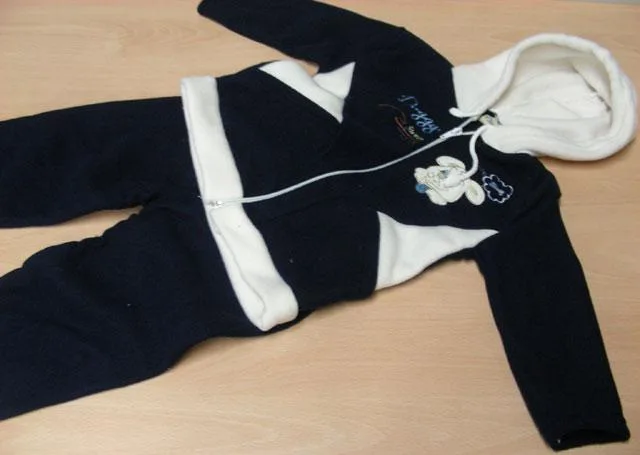 Set di abbigliamento per bambini — foto 2 dell'alert 1639/09