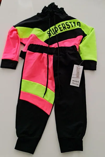 Set di abbigliamento per bambini (Moda Italia)