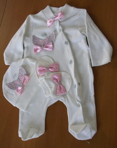 Set di abbigliamento per bambini (Petite Ponpon Baby)