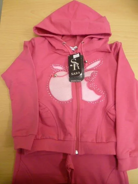 Set di abbigliamento per bambini (Sara)