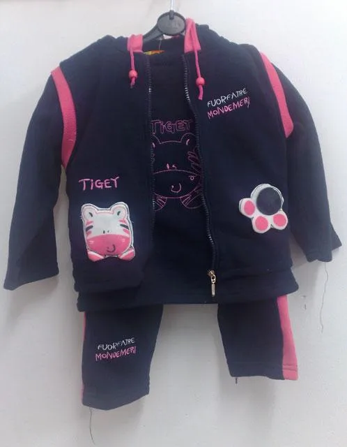 Set di abbigliamento per bambini – Tiger (Qingli.)