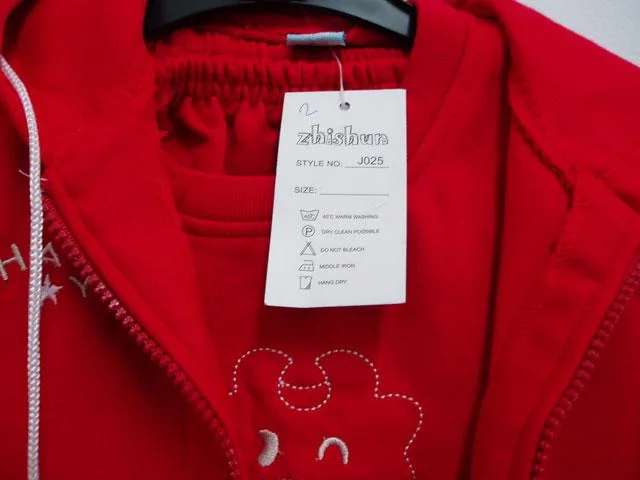 Set di abbigliamento per bambini — foto 3 dell'alert 1377/09