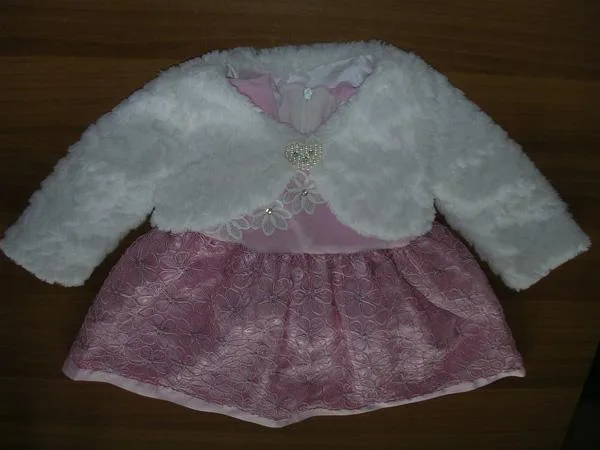 Set di abbigliamento per ragazze (Allegrose)
