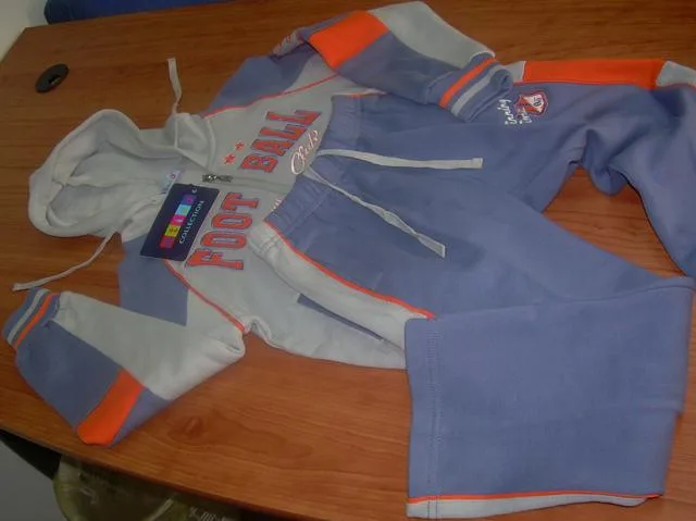 Set di abbigliamento (sweatshirt e pantaloni) – Club di storia del calcio (Ativo Collection)