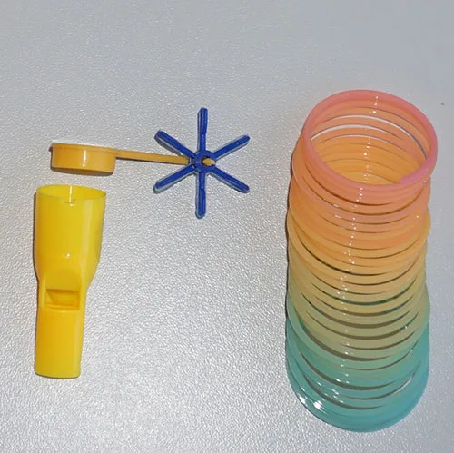 Set di giocattoli in plastica — foto 4 dell'alert A12/01777/23