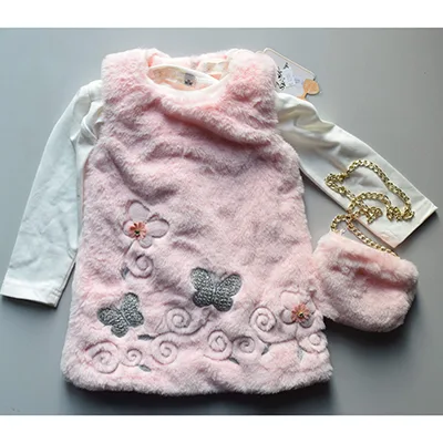 Set di vestiti per bambini (Setty Koop)