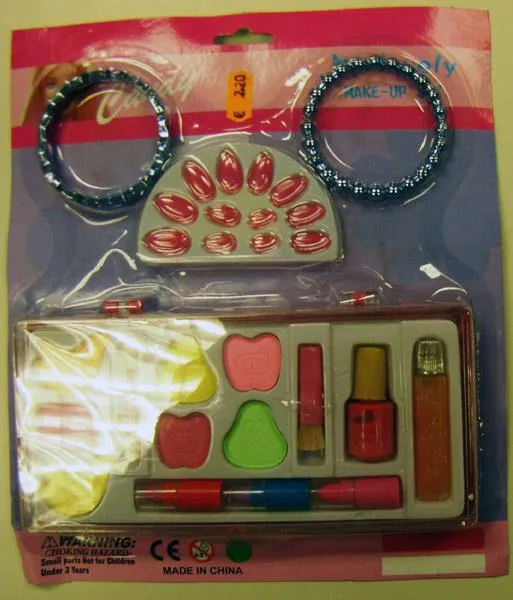 Set trucco per bambini — foto 1 dell'alert 0820/08