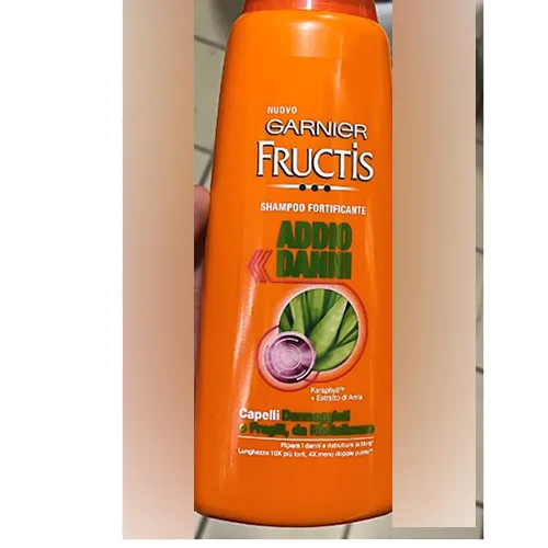 Shampoo «Shampoo fortificante addio danni  - Fructis» (Garnier)