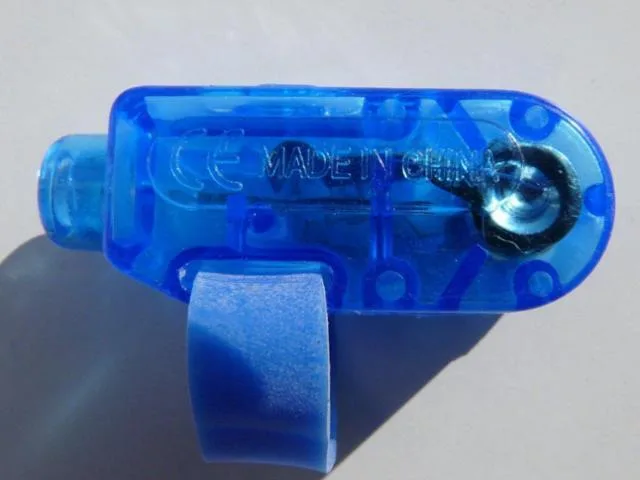 Gadget giocattolo «Shining fingers " Svítící Marťanprsty"» (Unknown)