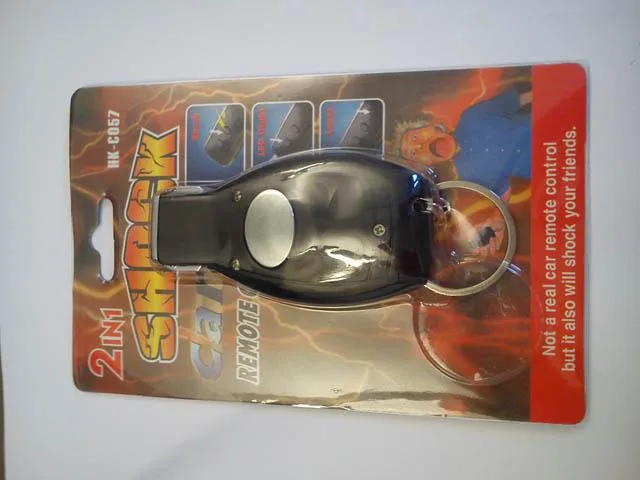 Controllo remoto dell'automobile di scherzo «Shock Car Remote Control» — foto 1 dell'alert A12/1601/13